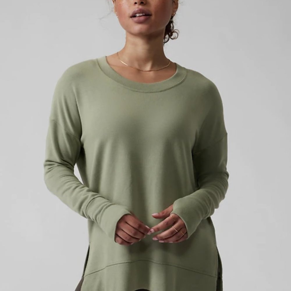 NWT Athleta Coaster Luxe Sweatshirt Olive Green